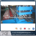 Brillante Qualität Highway Guardrail Roll Forming Machine mit hochgradiger Überlegenheit